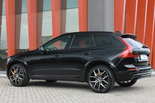 Volvo XC60 Volvo XC60 T8 AWD Polestar Engineered | Panoramadak | Harman / Kardon | Stoelverwarming | Parkeercamera | Keyless - afbeelding nr 4