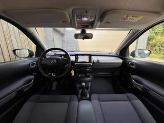 Citroën C4 Cactus Citroen C4 Cactus 1.2 PureTech Shine 110pk Navigatiesysteem | Climate control | Cruise control | Multifunctioneel stuurwiel | Trekhaak | Isofix | Getint glas | Inparkeerhulp | Parkeersensoren voor en achter | Achteruitrijcamera - afbeelding nr 3
