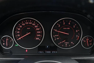 BMW 3 Serie BMW 3-serie Touring 318i |M-SPORT| Shadowline Led Stoelverw Navi Pdc Xenon Sportzetels 110000KM BJ2017 - afbeelding nr 23