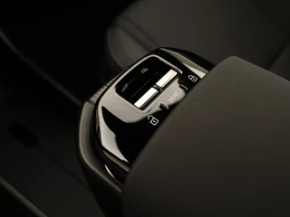 Volvo EX30 Volvo EX30 EXTENDED RANGE PLUS 19INCH HARMAN KARDON CAMERA GOOGLE MAPS - afbeelding nr 20
