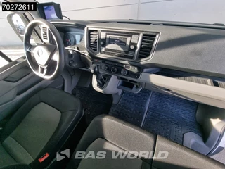 Volkswagen Crafter Volkswagen Crafter 177pk Automaat Laadklep Bakwagen Airco Camera Meubelbak Koffer 19m3 Airco - afbeelding nr 8