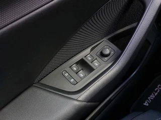 Škoda Octavia 1.4 TSI iV PHEV Business Edition | Origineel NL | Navi | Apple Carplay+Android Auto | Clima | Cruise | Led Koplampen | Pdc V+A | Rijstrook+Licht+Regensensor | 18''lm - afbeelding nr 24