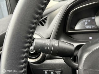 Mazda 2 Mazda 2 1.5 Skyactiv-G Luxury Automaat Navi Carplay PDC Cruise LED Stoelverwarming - afbeelding nr 32