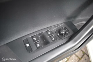 Volkswagen Polo Volkswagen Polo 1.0 TSI Comfortline 2020 5DRS, Airco|Cruise! - afbeelding nr 22