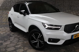 Volvo XC40 Volvo XC40 1.5 T3 R-Design | Schuifdak | Audi H&K | Camera - afbeelding nr 4