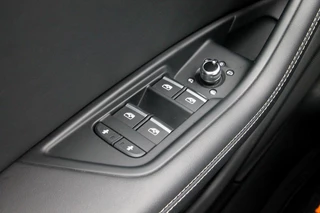 Audi A4 Audi A4 Avant 1.4 TFSI S-Line - 150 pk **Camera / Carplay / Virtual / Side - afbeelding nr 30