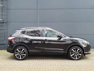 Nissan QASHQAI Nissan Qashqai 1.2 Tekna - PANO / AFN. TREKHAAK / LEDER + STOELVERW / VOORRUITVERW. / 360 CAM / KEYLESS / LANE-ASS / LM-VELGEN '19 - afbeelding nr 13