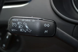 Škoda Octavia Škoda Octavia Combi 1.0 TSI DSG Greentech Pano/Camera/Leer/LED - afbeelding nr 40