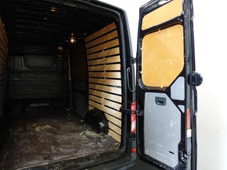 Volkswagen Crafter Volkswagen Crafter 2.0 TDI 177pk Automaat L3H3 / L2H2 Highline Airco App-connect ACC Camera Trekhaak - afbeelding nr 44