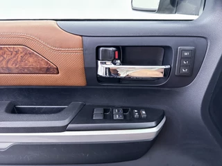 Toyota Tundra Toyota Tundra 5.7 V8 Double Cab 4x4 LPG 1974-Edition Leder JBL Stoel ventilatie/ verwarming Schuif/kantel dak Blind spot Camera 3500kg trekhaak - afbeelding nr 36