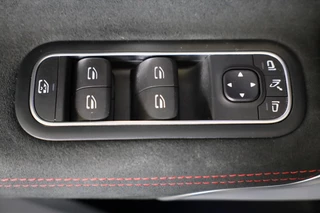 Mercedes-Benz A-Klasse Mercedes-Benz A-klasse 250 e AMG 45 Look / 360 Camera / Acc / Lane Assist / Dode Hoek / Open Pano / Sfeerver / Led / Pdc / 20 Inch - afbeelding nr 18