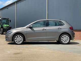 Volkswagen Polo Volkswagen Polo 1.0 TSI DSG Comfortline Navigatie / Carplay / Stoelverwarming - afbeelding nr 2