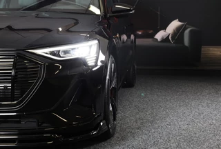Audi e-tron Audi E-tron Sportback 55 Quattro S Line 95 kWh / Acc / Lane Assist / Elek Stoelen / 360 Camera / Sfeerverlichting / Open Panorama - afbeelding nr 50