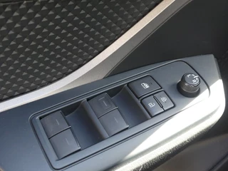Toyota C-HR - afbeelding nr 9