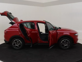 Alfa Romeo Tonale Alfa Romeo Tonale 1.3T Plug-in Hybrid 280pk (PHEV) Ti | Navi | Adapt. Cruise - afbeelding nr 27
