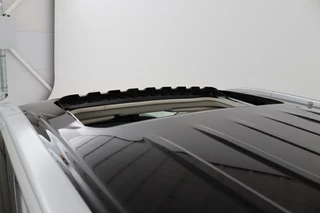 Mitsubishi Outlander Mitsubishi Outlander 2.0 PHEV Instyle+ | Schuifdak | Leder |  Stoel & stuurverwarming | Trekhaak | 360 camera | Adaptive cruise | Xenon | Climate control | Keyless - afbeelding nr 24