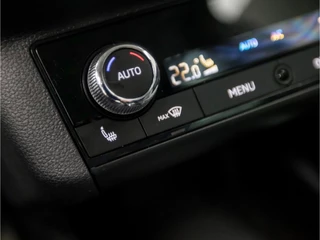 Škoda Scala (VIRTUAL COCKPIT, APPLE CARPLAY, GROOT NAVI, CLIMATE, STOELVERWARMING, SPORTSTOELEN, CAMERA, LED KOPLAMPEN, GETINT GLAS, PARKEERSENSOREN, NIEUWSTAAT) - afbeelding nr 11