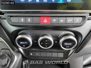Iveco Daily Iveco Daily 35C18 3.0L Automaat 2025 MODEL 1000kg Laadklep ACC Navi Airco Zijdeur Bakwagen Meubelbak Koffer 21m3 Airco - afbeelding nr 15