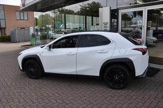 Lexus UX - afbeelding nr 5