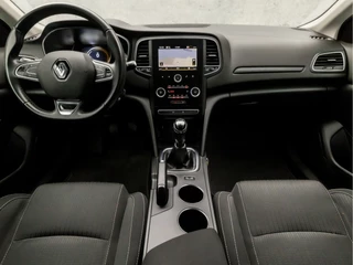 Renault Mégane Estate Renault Mégane Estate 1.2 TCe Sport (APPLE CARPLAY, NAVIGATIE, VIRTUAL COCKPIT, CLIMATE, CRUISE, SPORTSTOELEN, ELEK PAKKET, NIEUWE APK, NIEUWSTAAT) - afbeelding nr 6