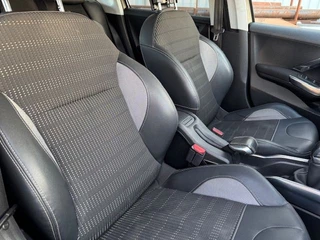 Peugeot 2008 140.000km Airco/ECC,Cruisecontrol,Navigatie,Half Leder - afbeelding nr 5