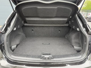 Nissan QASHQAI Nissan Qashqai 1.2 Premier Edition 2e Eigenaar,Navi,Clima,Cruise,Camera,Trekhaak,Pano,PDC V+A,Lm velgen,6 Bak,115pk,N.A.P,APK tot 12-2025 - afbeelding nr 23