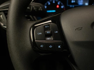 Ford Fiesta Ford Fiesta 1.1 Sport (APPLE CARPLAY,NAVI,LED,CRUISE,PDC,LANE ASSIST,SPORTSTOELEN,NETTE STAAT) - afbeelding nr 10