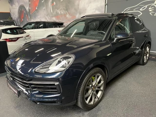 Porsche Cayenne Porsche Cayenne 3.0 E-Hybrid SPORT CHRONO ACC PANODAK BTW CARPLAY LUCHTVERING PDLS PORSCHE-APPROVED 22-02-2026 VOL VOL - afbeelding nr 3