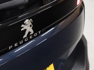 Peugeot 5008 7P [TREKHAAK, APPLE CARPLAY, ANDROID, VOL LEDER, STOELVERWARMING, CAMERA, CLIMATE CONTROL, PDC, NAVIGATIE, NIEUWSTAAT] - afbeelding nr 22