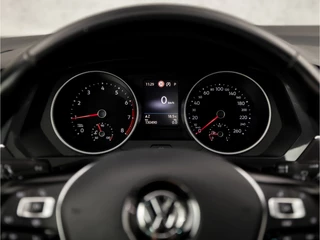 Volkswagen Tiguan Volkswagen Tiguan 1.5 TSI ACT Sportline Business 150Pk Automaat (PANORAMADAK, APPLE CARPLAY, GROOT NAVI, LED KOPLAMPEN, KEYLESS, LEDEREN SPORTSTOELEN, STOELVERWARMING, ADAPTIVE CRUISE, ELEK ACHTERKLEP, GETINT GLAS, NIEUWSTAAT) - afbeelding nr 21