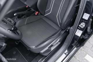 Volkswagen Polo Volkswagen Polo 1.0 TSI Highline DSG VIRTUAL LED ACC NAVI - afbeelding nr 31