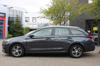 Hyundai i30 Hyundai i30 Wagon 1.0 T-GDI Comf.Smart Aut. Navi/Led/Pdc/Cam/16