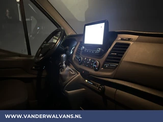 Ford Transit Ford Transit 2.0 TDCI 131pk L3H2 Euro6 Airco | Navigatie | Camera | Cruisecontrol | Apple Carplay | Stoelverwarming Android Auto, Parkeersensoren, Verwarmde voorruit, Bijrijdersbank - afbeelding nr 16