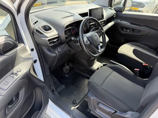 Opel Combo Automaat/cruise control/navigatie systeem - afbeelding nr 26