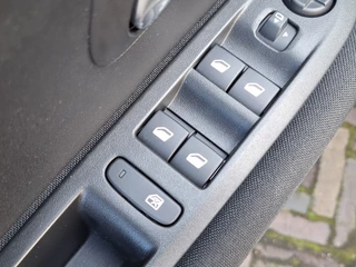Peugeot 208 Peugeot 208 1.2 PureTech Active Pack /Navi/Apple/Android/Cruise/Airco/Pdc/Garantie - afbeelding nr 32