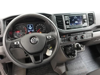 Volkswagen Crafter Volkswagen Crafter 30 2.0 TDI L3H3 Highline Trekhaak Apple Carplay Navigatie Cruise Control Camera MF Stuurwiel imperiaal + Trap - afbeelding nr 3