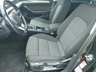 Volkswagen Passat Volkswagen Passat Variant 1.5 TSI Comfort Business Automaat, airco,cruise,navigatie,trekhaak,parkeersensoren, - afbeelding nr 10