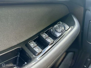 Ford S-Max Ford S-Max 1.5 Titanium 7persoons. NAVI, CRUISE, CLIMA. - afbeelding nr 19