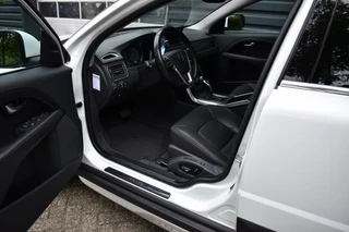 Volvo XC70 Volvo XC70 2.4 D4 AWD CROSS COUNTRY CLASSIC EDITION!!!5 CILINDER!!NIEUWSTAAT!!AUTOMAAT!!BJ 2016!!20894 EURO!! - afbeelding nr 9