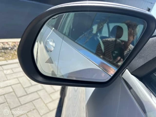 Mercedes-Benz C-Klasse Mercedes C-klasse Estate 180 Amg pakket unieke staat en km - afbeelding nr 19