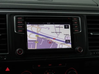 Volkswagen Transporter | Navigatie | Camera | Cruise | Achterdeuren - afbeelding nr 17