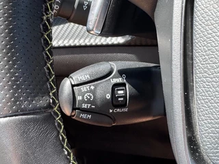 Peugeot 2008 Peugeot 2008 1.2 PURETECH AUT. GT-LINE LED NAVI CAMERA CARPLAY AIRCO LMV PDC - afbeelding nr 12