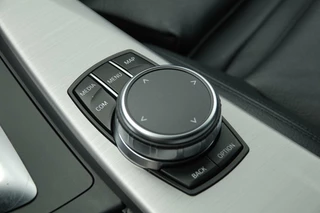 BMW 3 Serie BMW 320i Touring M-sport LEDER LED NAVI 184PK NAP AUTOMAAT - afbeelding nr 26