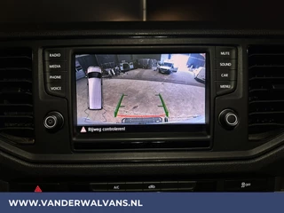 Volkswagen Crafter Volkswagen Crafter 2.0 TDI 140pk L3H3 L2H2 Euro6 Airco | Cruisecontrol | Camera | Apple Carplay Android Auto, Parkeersensoren, Bijrijdersbank, 3000kg Trekvermogen, zilver - afbeelding nr 4