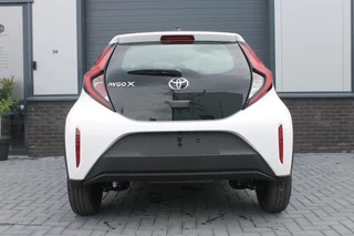 Toyota Aygo Toyota Aygo X 1.0 VVT-i MT Play - 10J Garantie- Carplay-Luxe - afbeelding nr 8