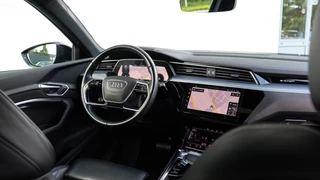 Audi e-tron | B&O | Head-up | Panoramadak | Matrix LED | Tour | City | Valcona leder - afbeelding nr 18