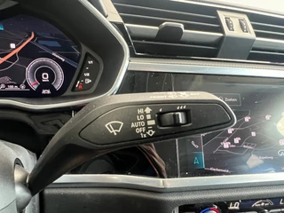 Audi Q3 Audi Q3 35 TFSI Advanced AUTOMAAT NL AUTO Lichtmetalen velgen 20