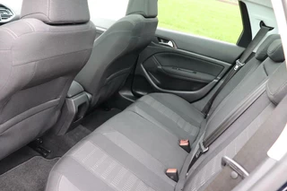 Peugeot 308 Peugeot 308 SW 1.6 BlueHDI Blue Lease Executive camera dab+ climate&cruise control trekhaak navigatie bluetooth - afbeelding nr 38