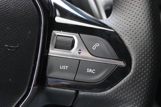 Peugeot 3008 Peugeot 3008 1.2 Hybrid 136PK GT | 360° CAMERA | NAVIGATIE | ADAPTIVE CRUISE CONTROL | APPLE CARPLAY/ANDROID AUTO | CLIMATE CONTROL | 18