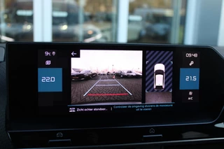 Citroën C4 Citroen C4 1.2 130PK FEEL PACK | NAVIGATIE | HEAD UP DISPLAY | ACHTERUITRIJ CAMERA | APPLE CARPLAY/ANDROID AUTO | LICHTMETALEN VELGEN | PARKEER SENSOREN | CLIMATE CONTROL | AFNEEMBARE TREKHAAK | EXTRA GETINTE ACHTER RUITEN | - afbeelding nr 19